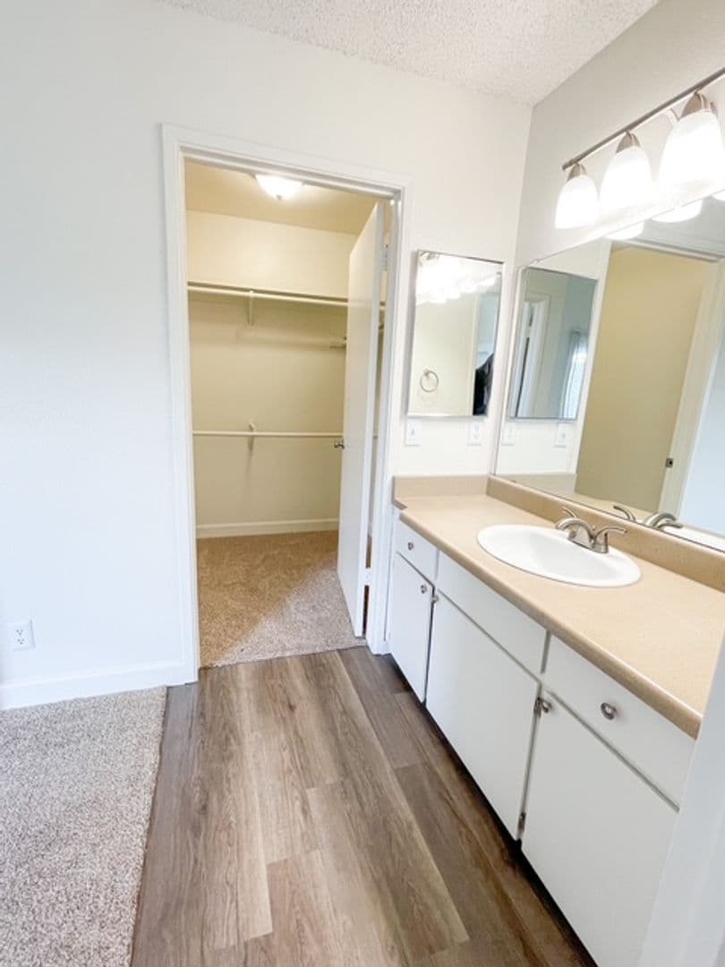 Fresno Apartment: 1830 E Fir Ave.