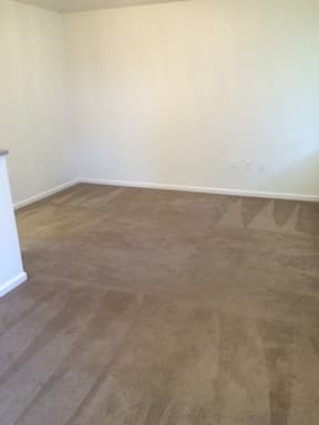Fresno Apartment: 2674 E. Clinton Avenue