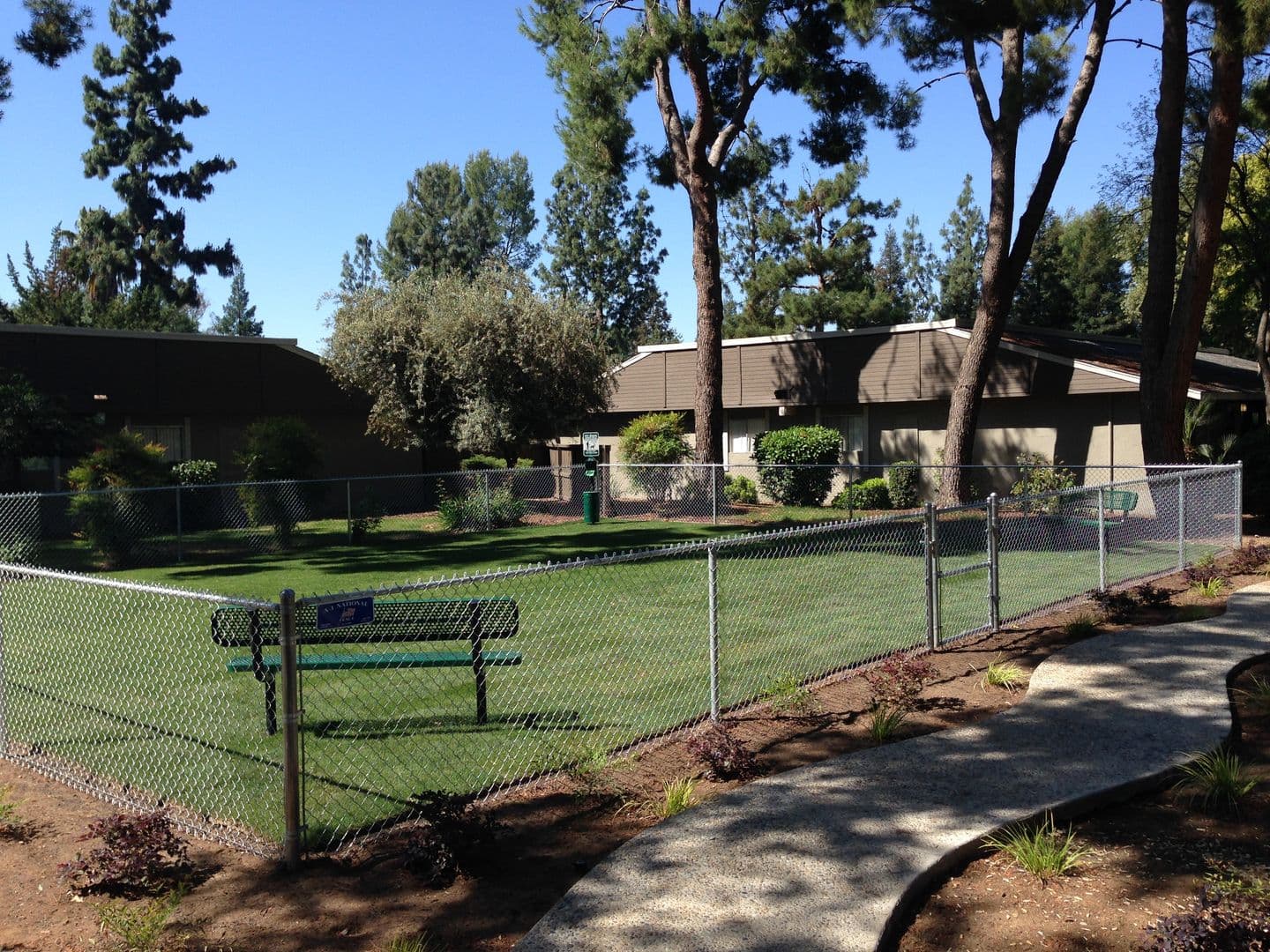 Clovis Apartment: 1201 Scott Ave.