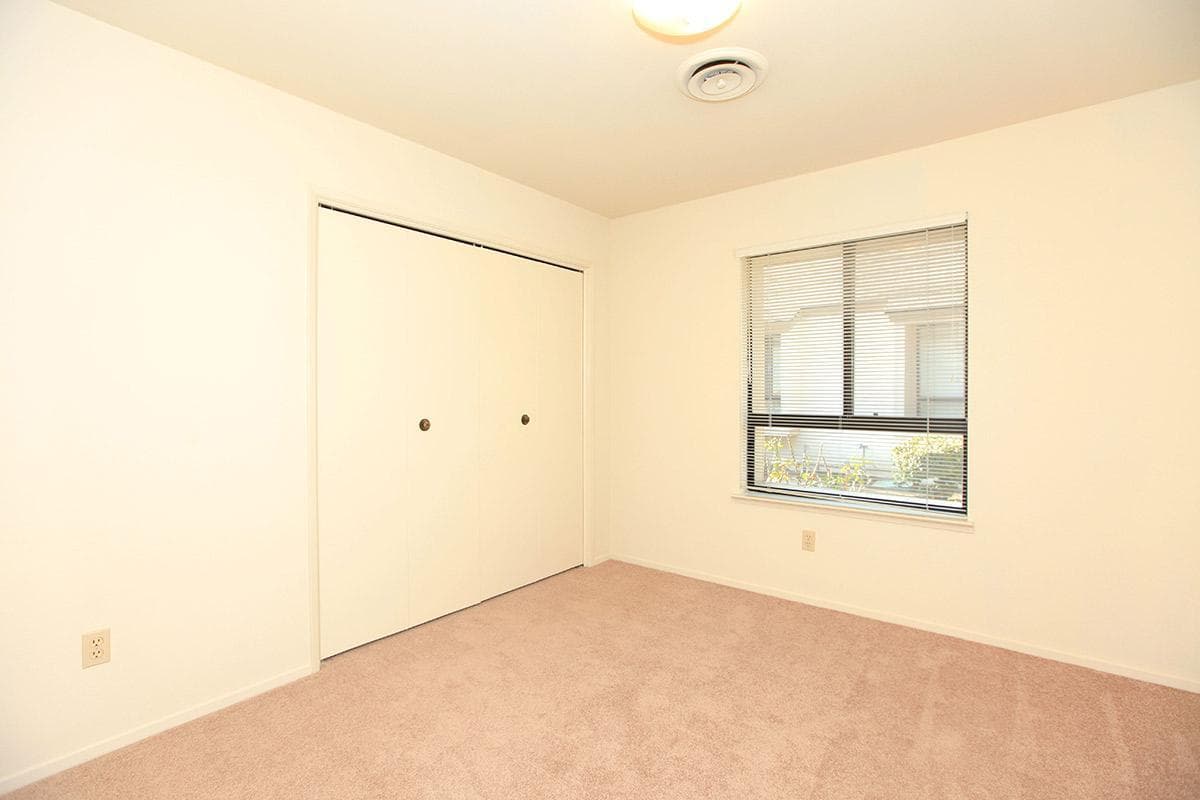 Bakersfield Apartment: 7601 Olympia Drive