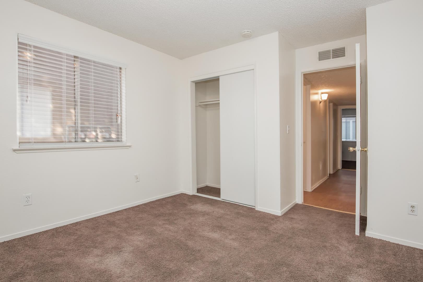 Bakersfield Apartment: 3901 Q Street