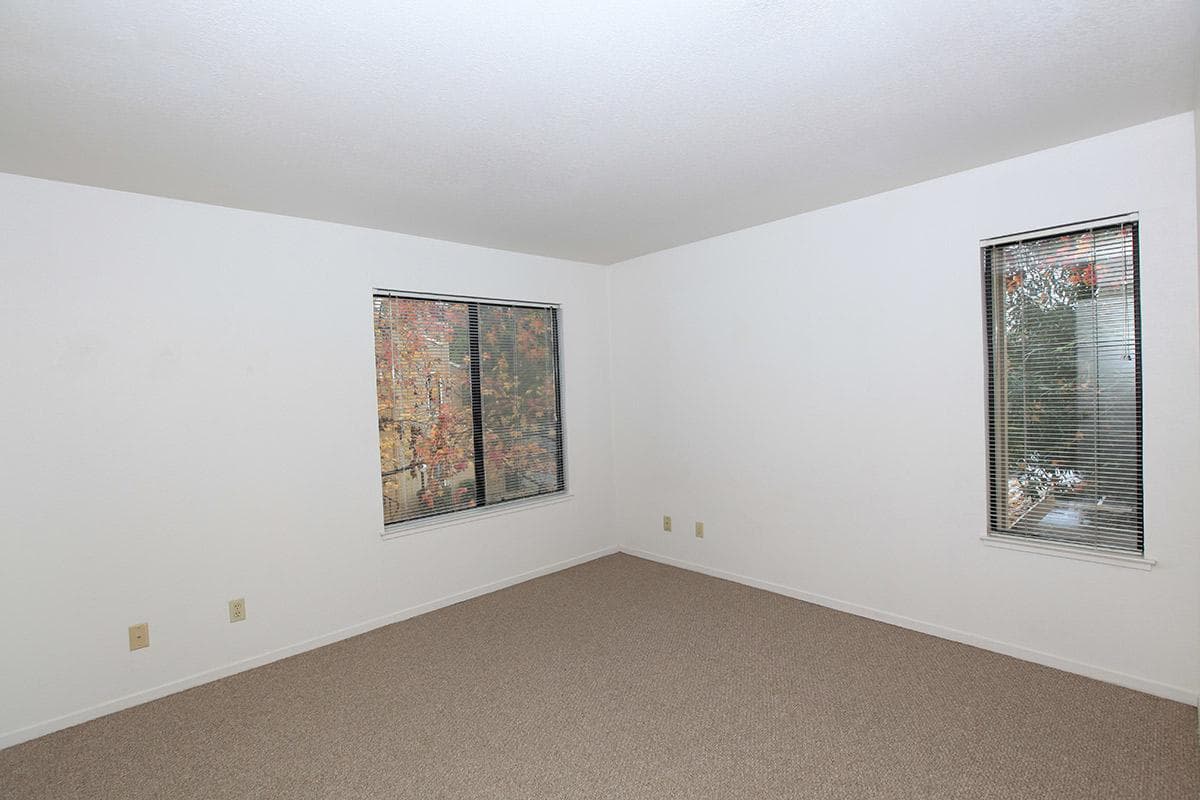 Bakersfield Apartment: 8200 Kroll Way