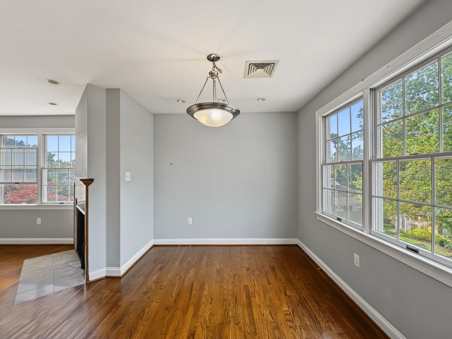 Wayne Apartment: 300 N Wayne Ave
