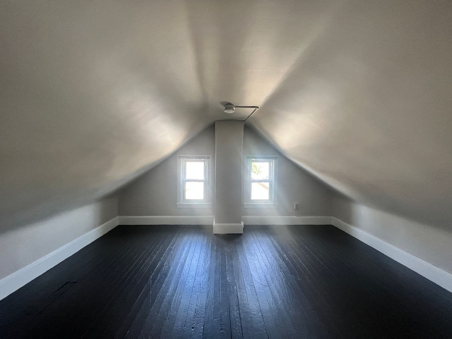Bryn Mawr Apartment: 829-833 Conestoga Rd
