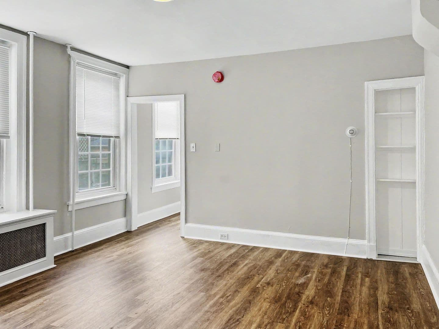 West Chester Apartment: 130 E Chestnut St