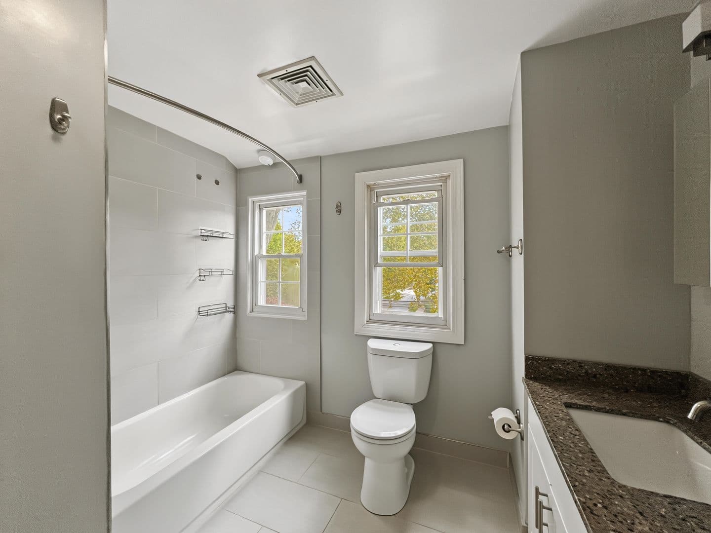 Wayne Apartment: 300 N Wayne Ave