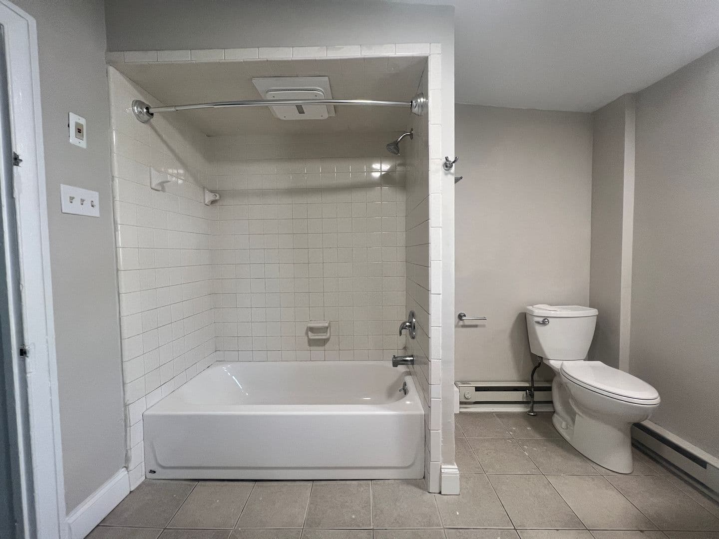 Bryn Mawr Apartment: 829-833 Conestoga Rd