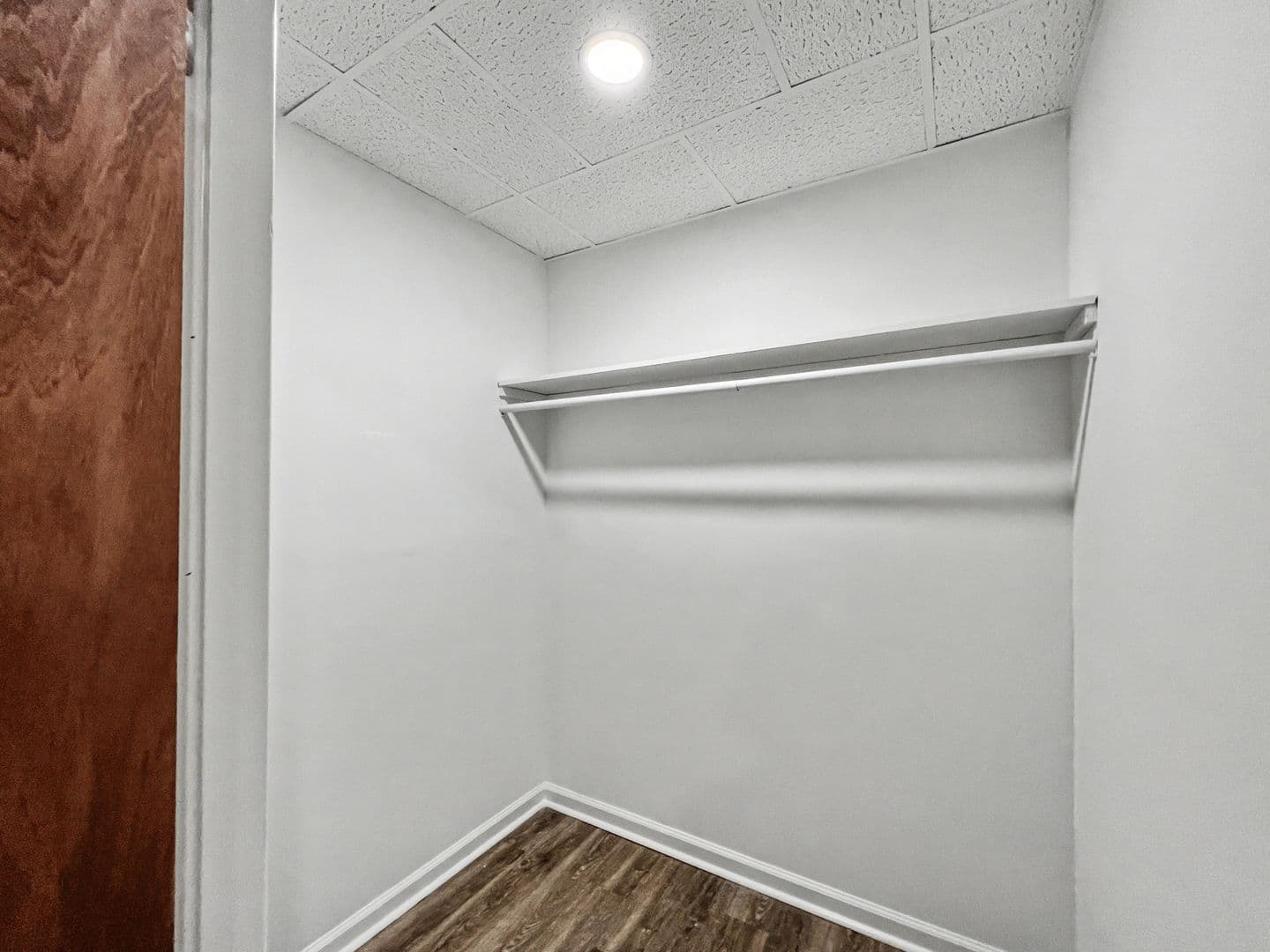 Bryn Mawr Apartment: 829-833 Conestoga Rd