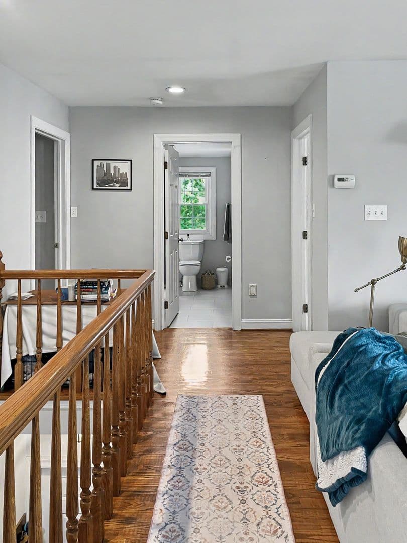 Wayne Apartment: 300 N Wayne Ave