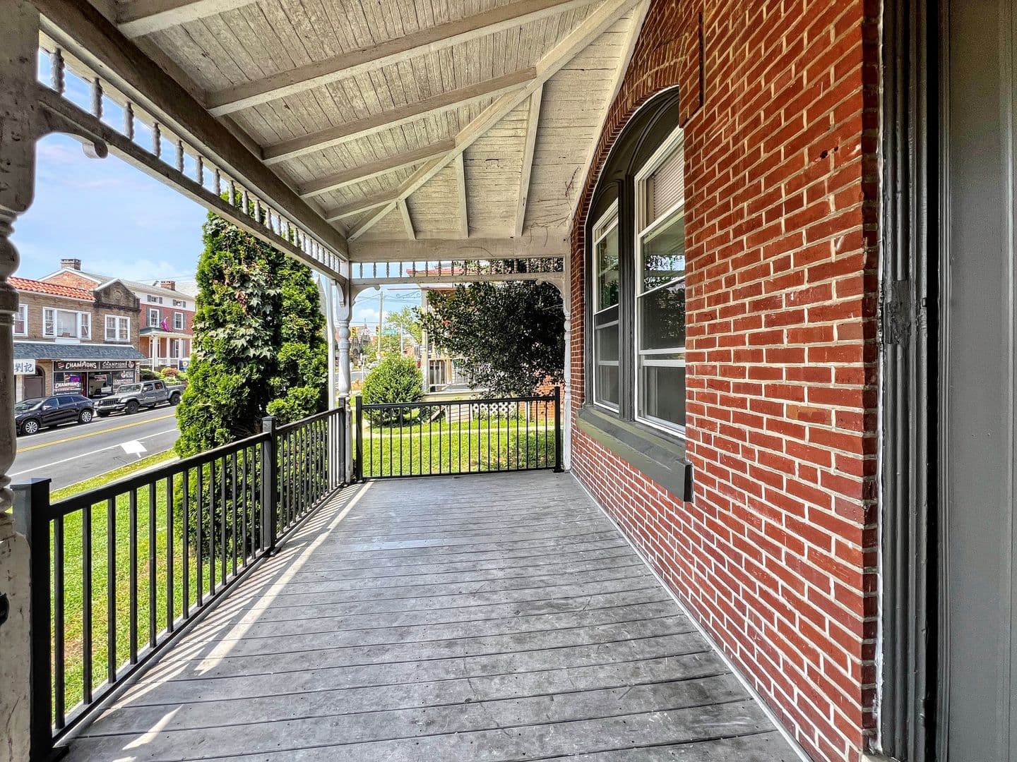 West Chester Apartment: 317 S High St