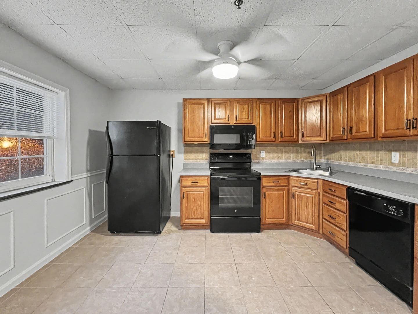 Bryn Mawr Apartment: 829-833 Conestoga Rd
