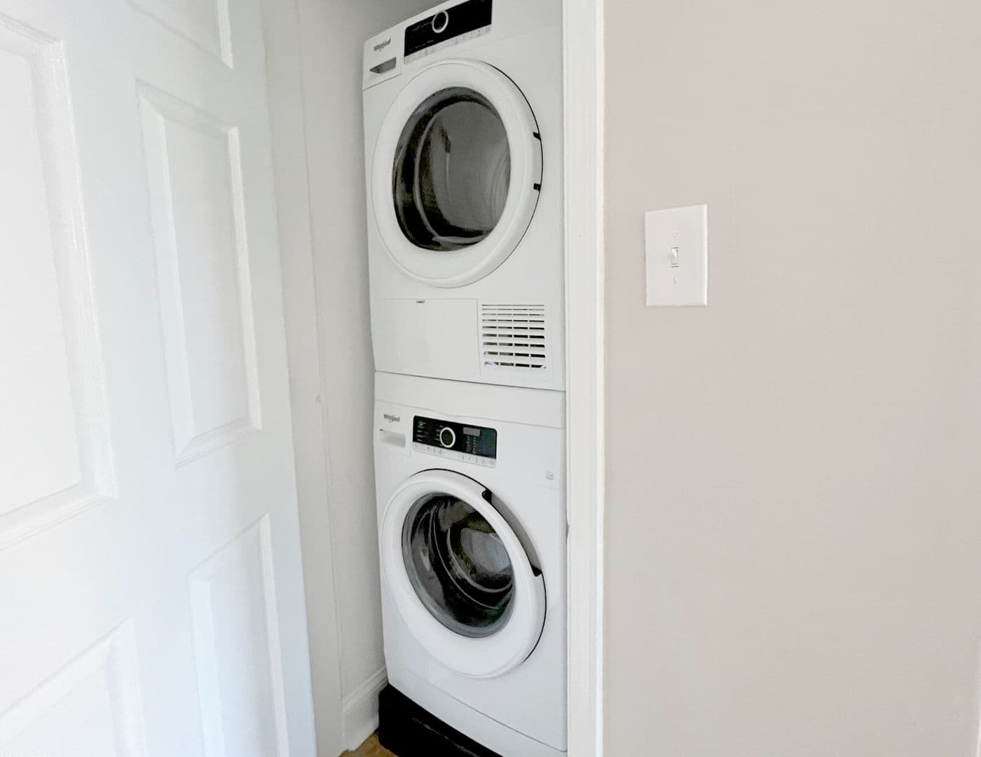 West Chester Apartment: 327-337 W Chestnut St