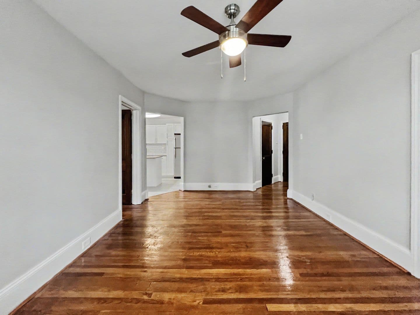 Wayne Apartment: 223 Bloomingdale Ave