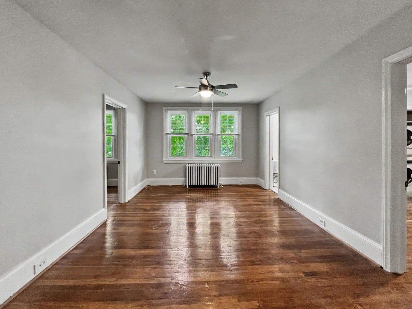 Wayne Apartment: 223 Bloomingdale Ave