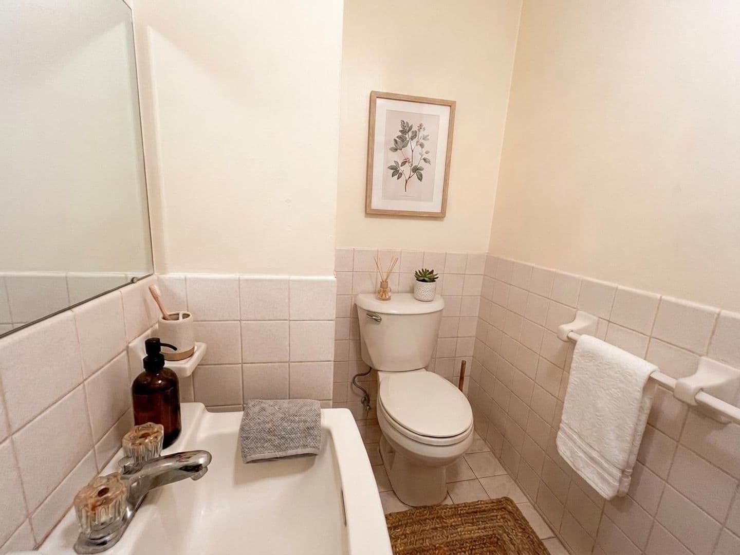 West Chester Apartment: 406-408 W. Lafayette Street