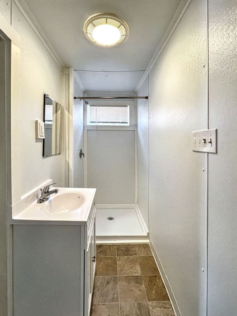 West Chester Apartment: 317 S High St
