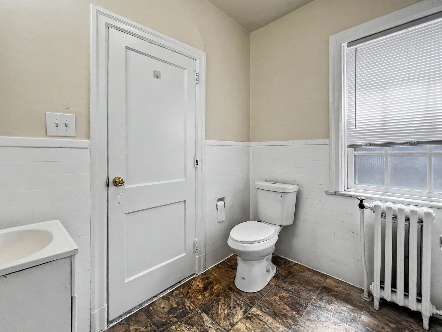 Bala Cynwyd Apartment: 25 Old Lancaster Road