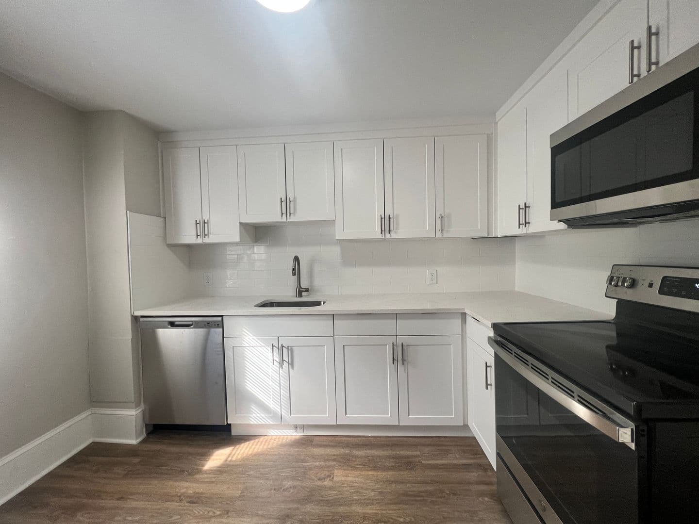 Bryn Mawr Apartment: 829-833 Conestoga Rd
