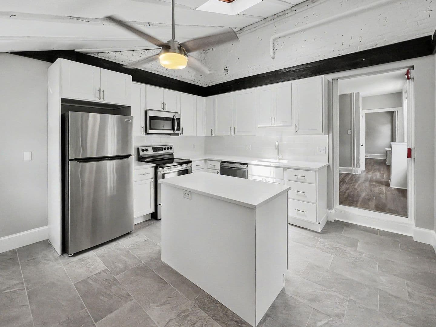 West Chester Apartment: 130 E Chestnut St