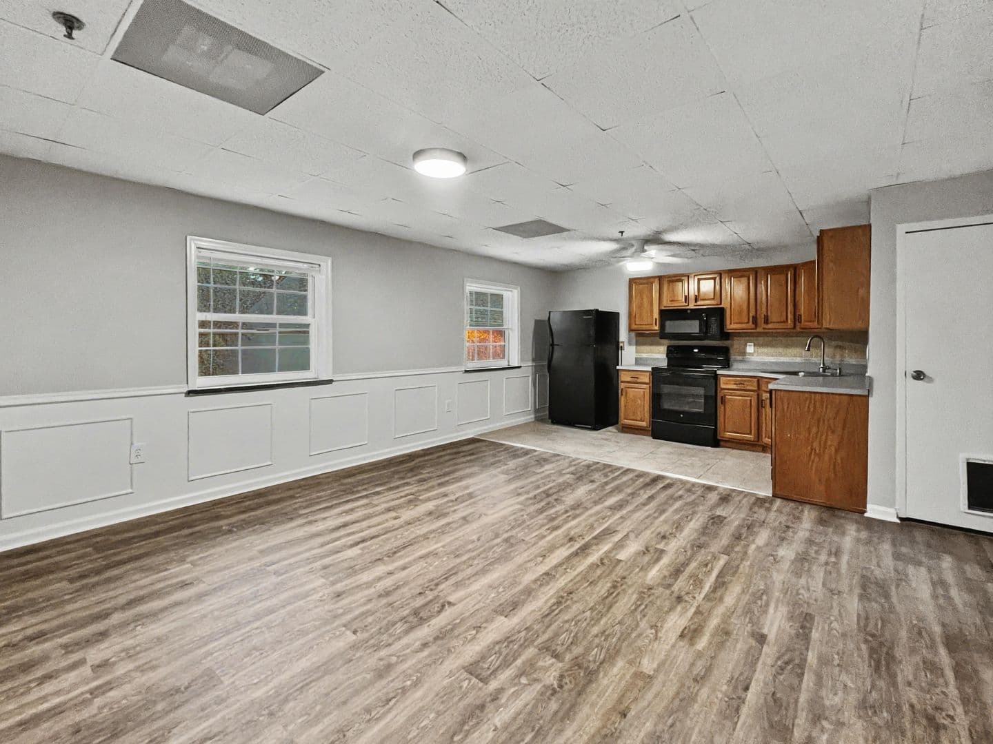 Bryn Mawr Apartment: 829-833 Conestoga Rd