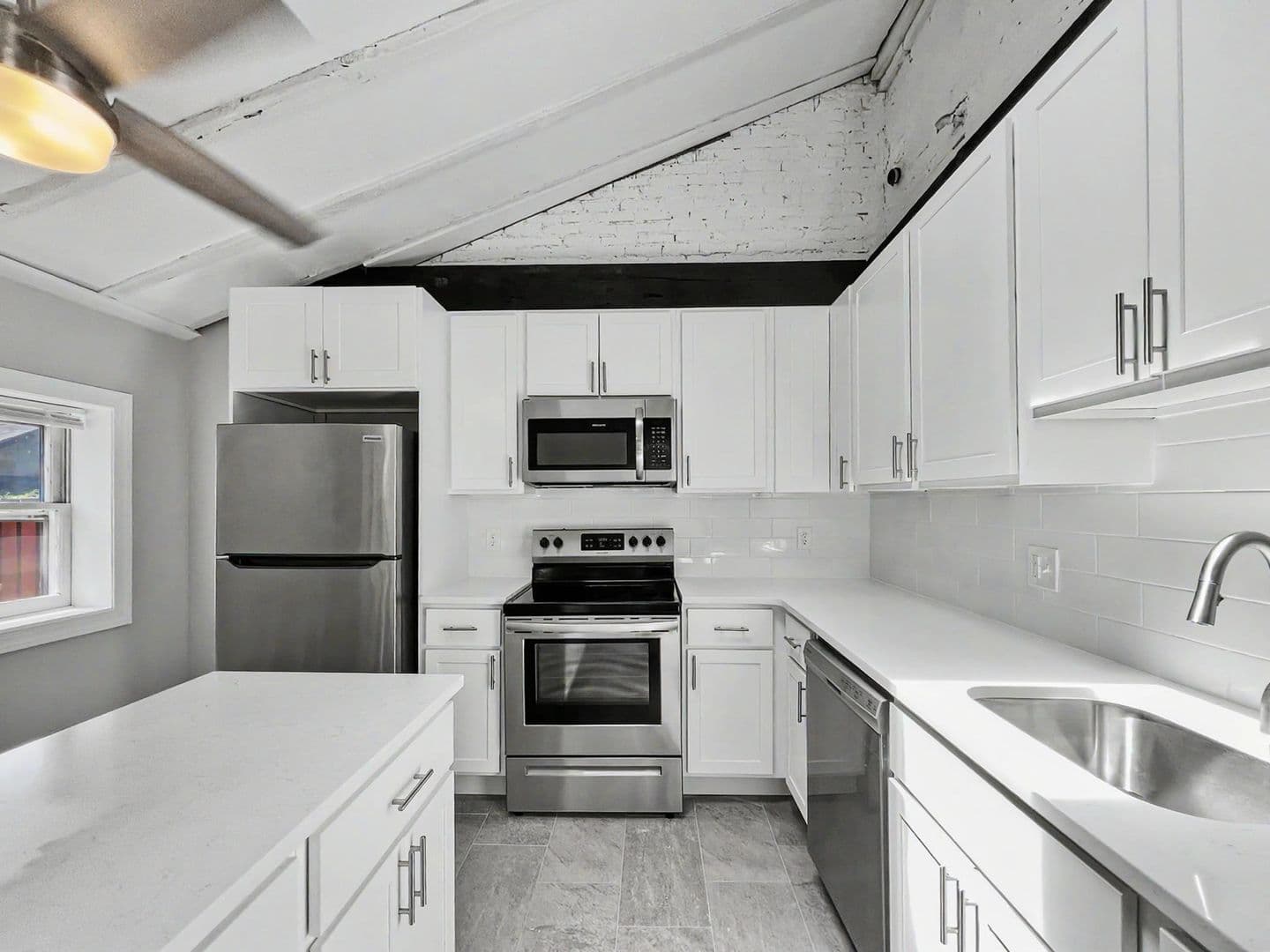 West Chester Apartment: 130 E Chestnut St