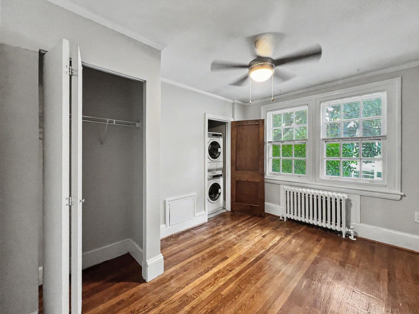 Wayne Apartment: 223 Bloomingdale Ave