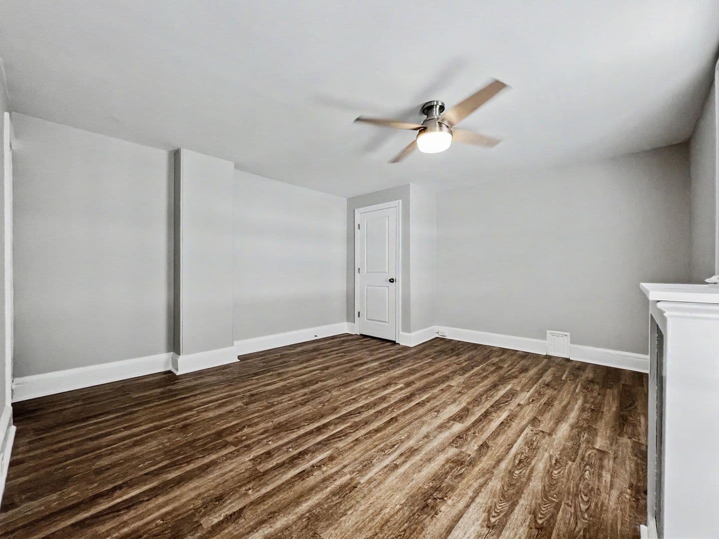 West Chester Apartment: 130 E Chestnut St