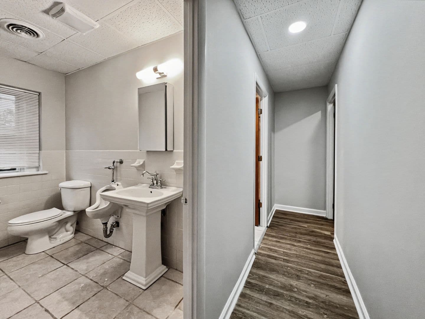 Bryn Mawr Apartment: 829-833 Conestoga Rd