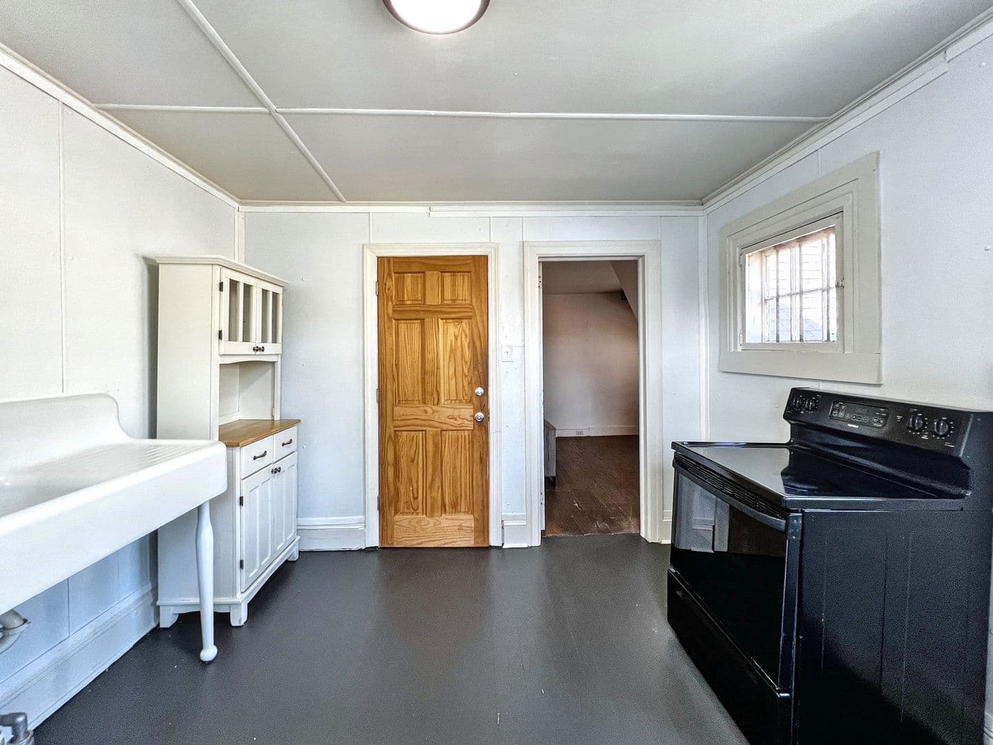 West Chester Apartment: 317 S High St
