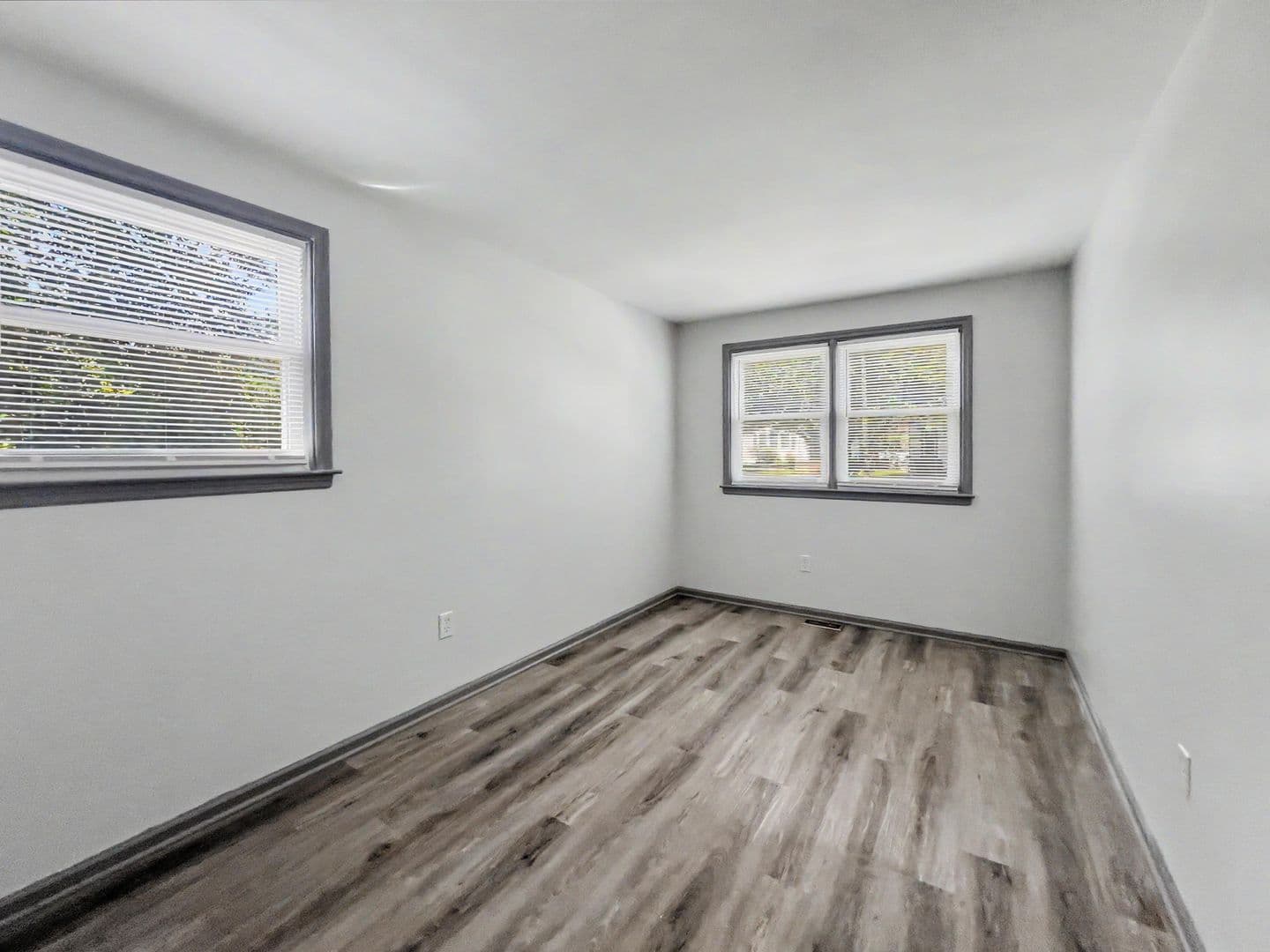 Merchantville Apartment: 200 E. Maple Avenue