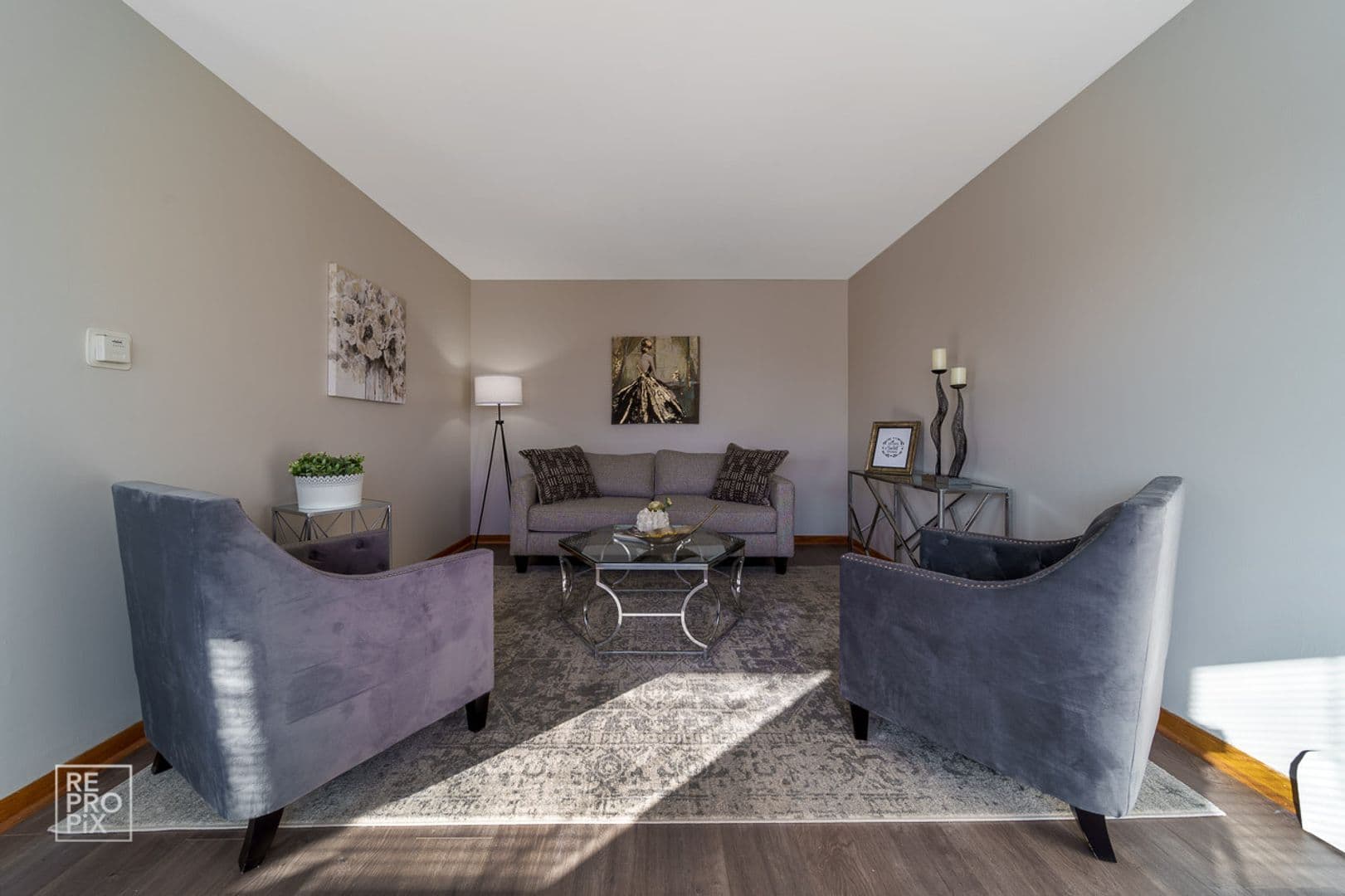 Hillside Apartment: 5000 Harrison St