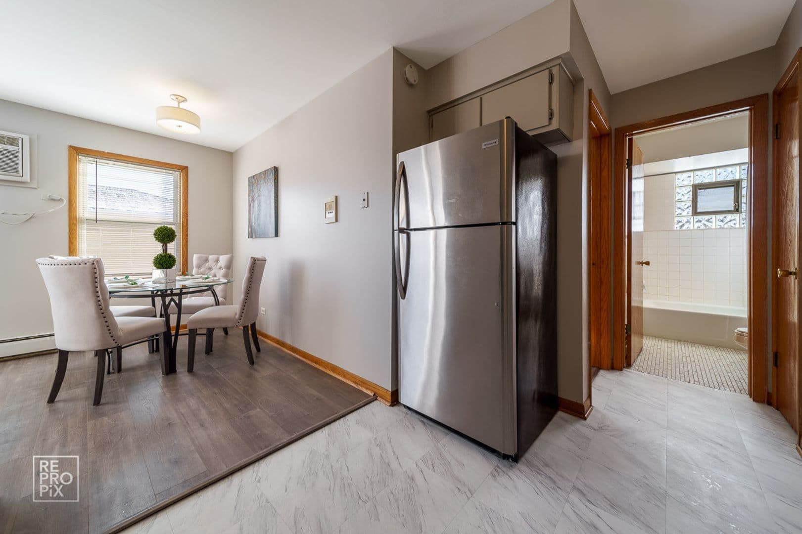 Hillside Apartment: 5000 Harrison St