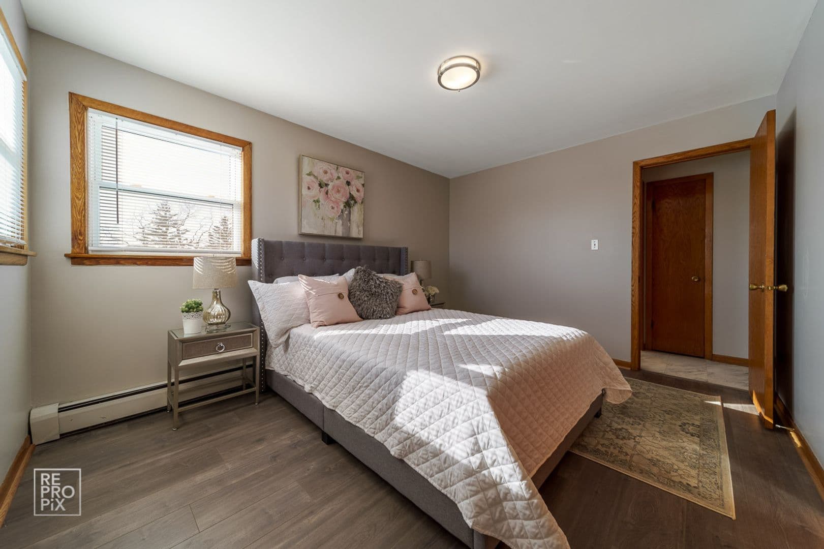 Hillside Apartment: 5000 Harrison St
