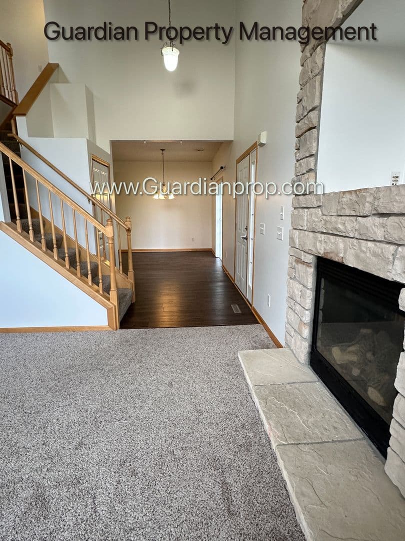 Maple Grove Townhome: 6573 Olive Lane N