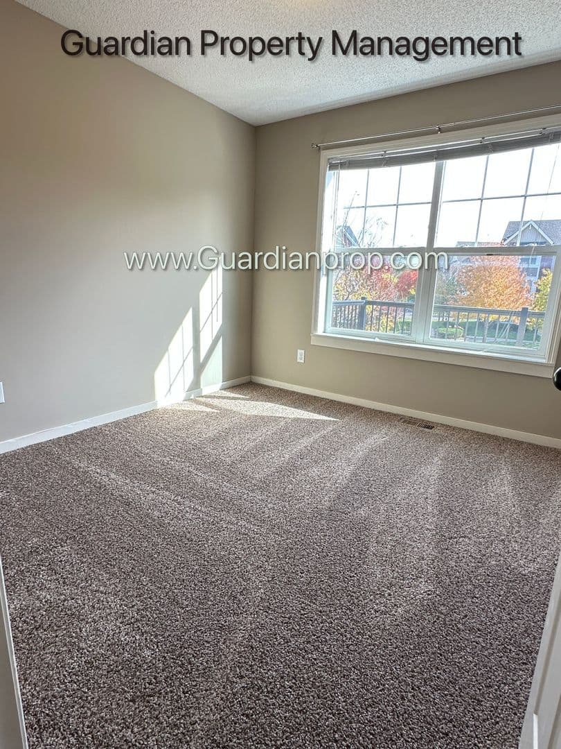 Champlin Townhome: 11942 Emery Village Drive N