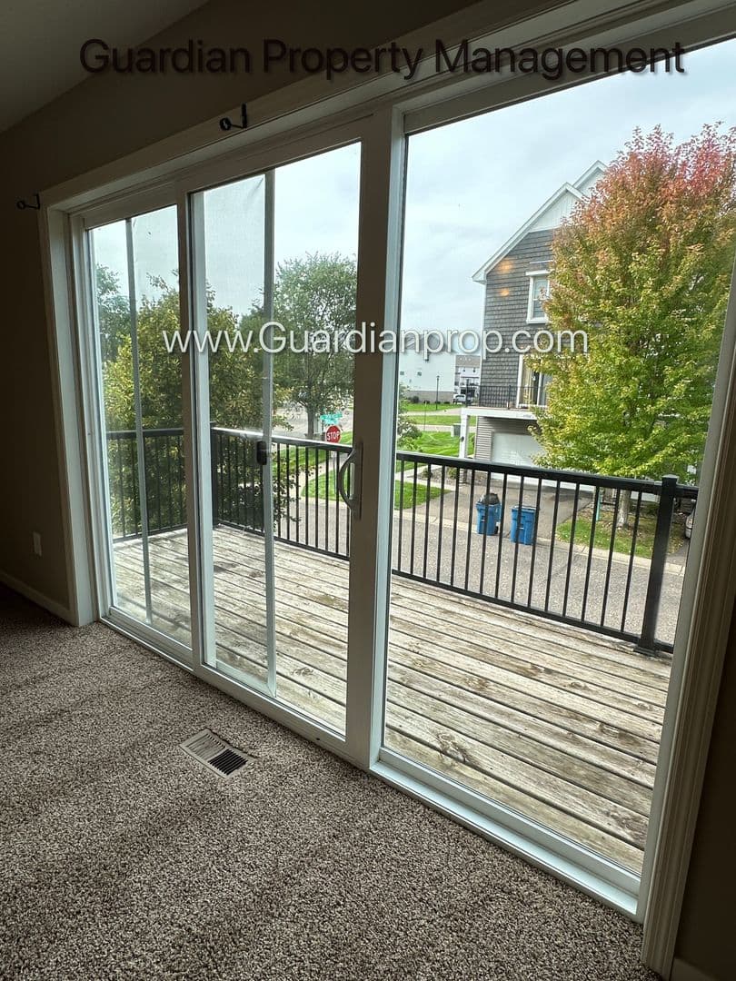 Champlin Townhome: 11948 Emery Village Drive N