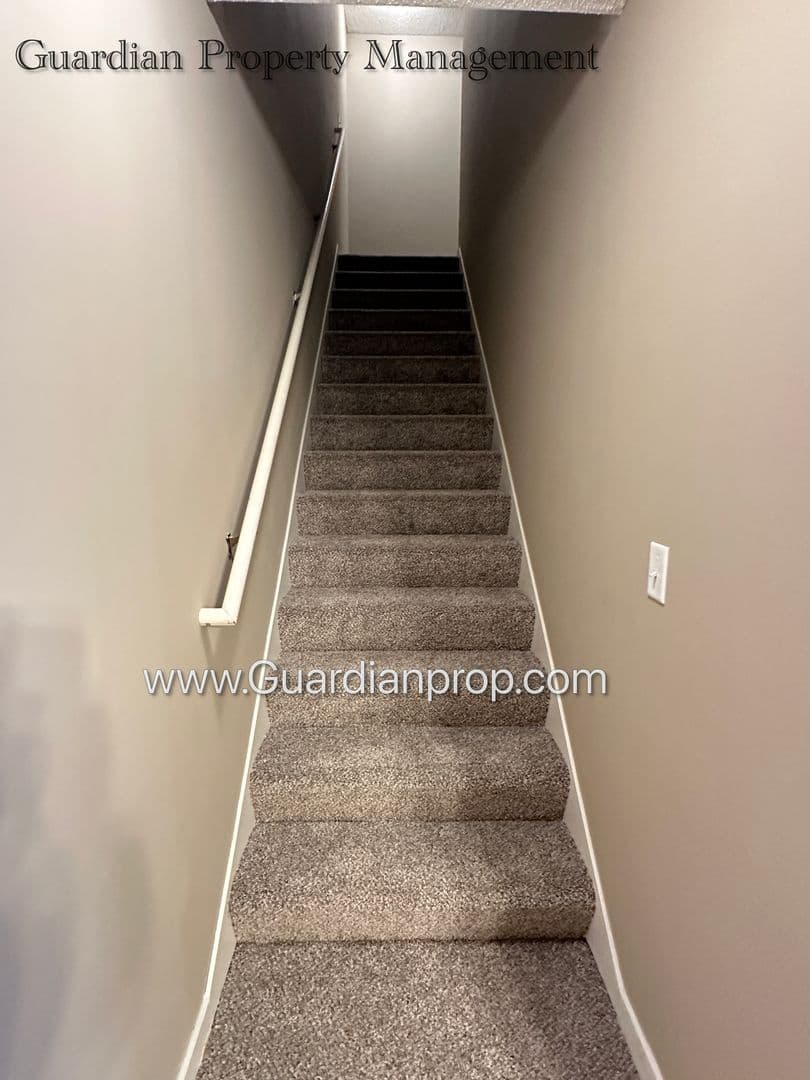 Brooklyn Park Townhome: 9943 Vera Cruz Lane N
