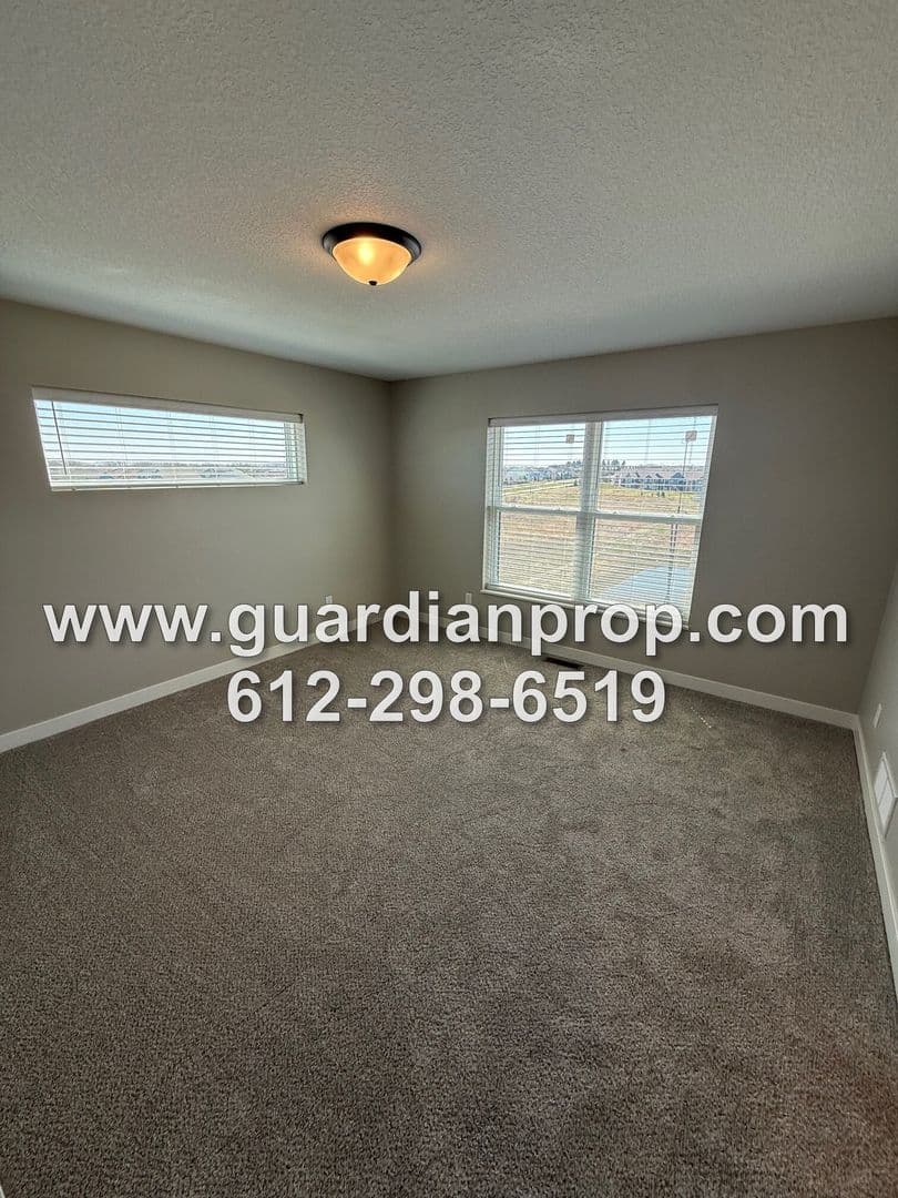 Woodbury Townhome: 8841 Granite Court