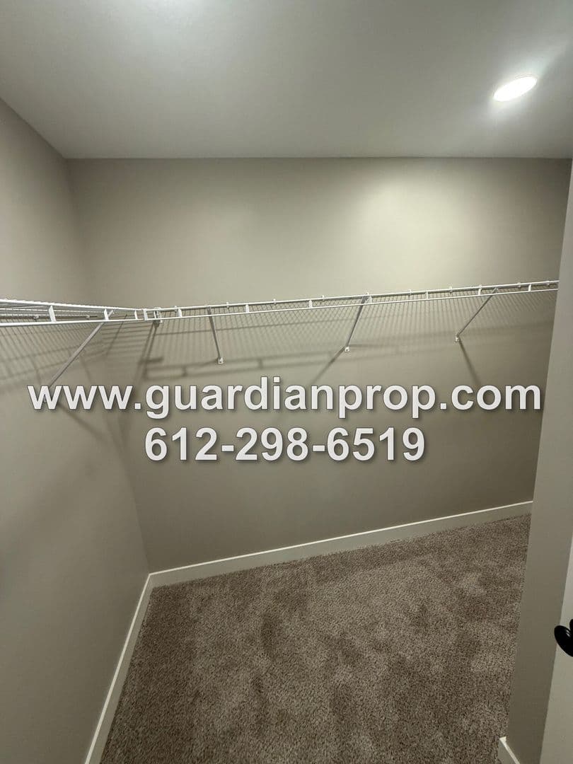 Woodbury Townhome: 8841 Granite Court