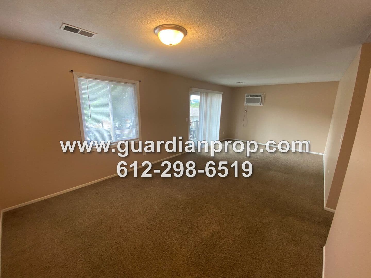 Forest Lake Apartment: 1006 12th Street SW