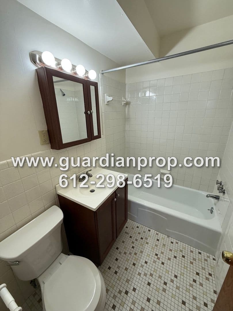 White Bear Lake Apartment: 2024 County Road F E
