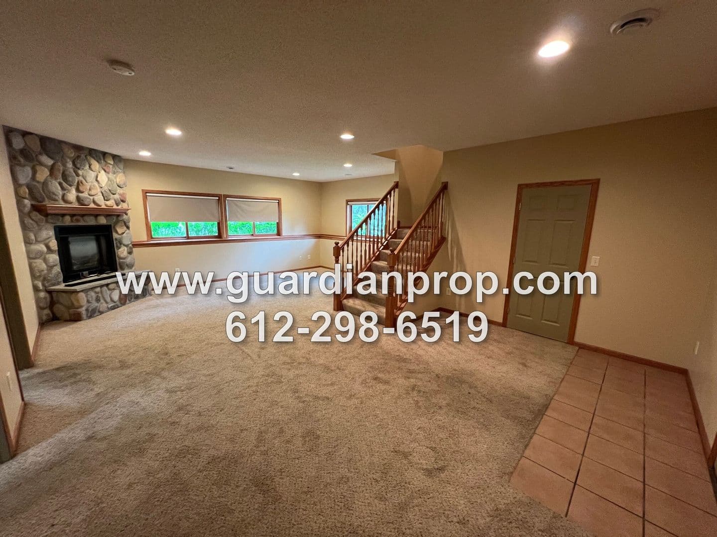 Mahtomedi House: 1158 Summit Avenue