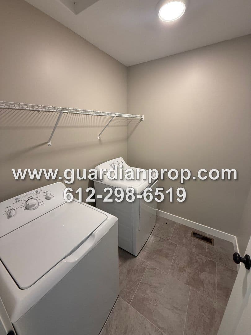 Woodbury Townhome: 8841 Granite Court
