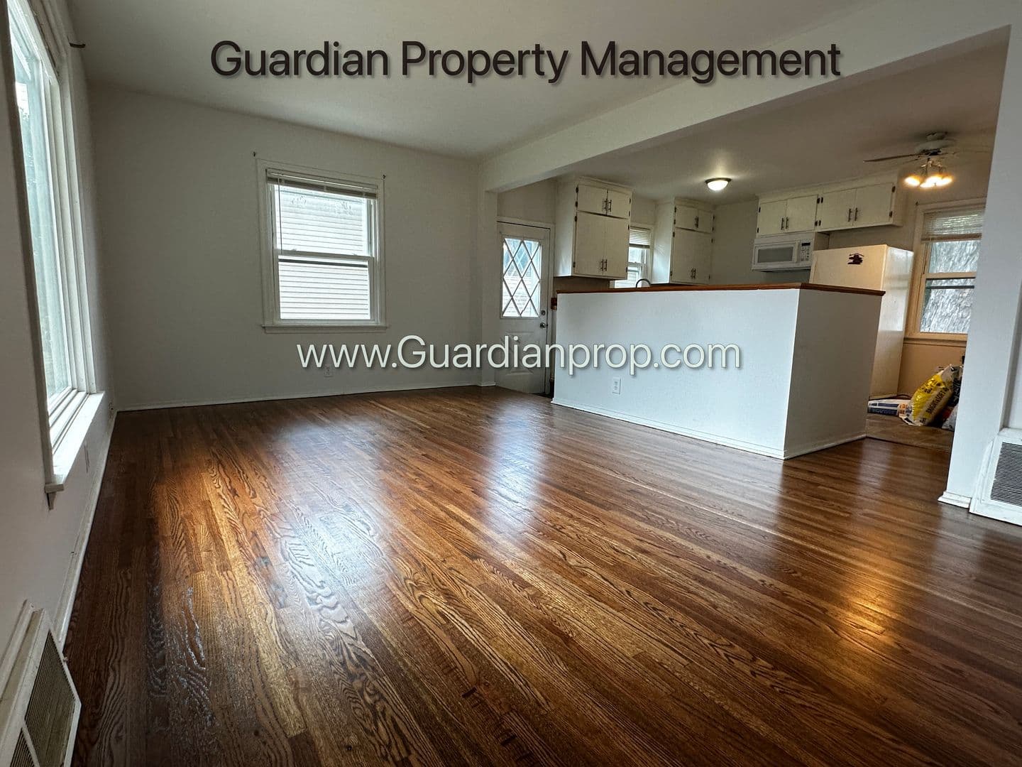 St. Louis Park House: 2944 Quebec Avenue S