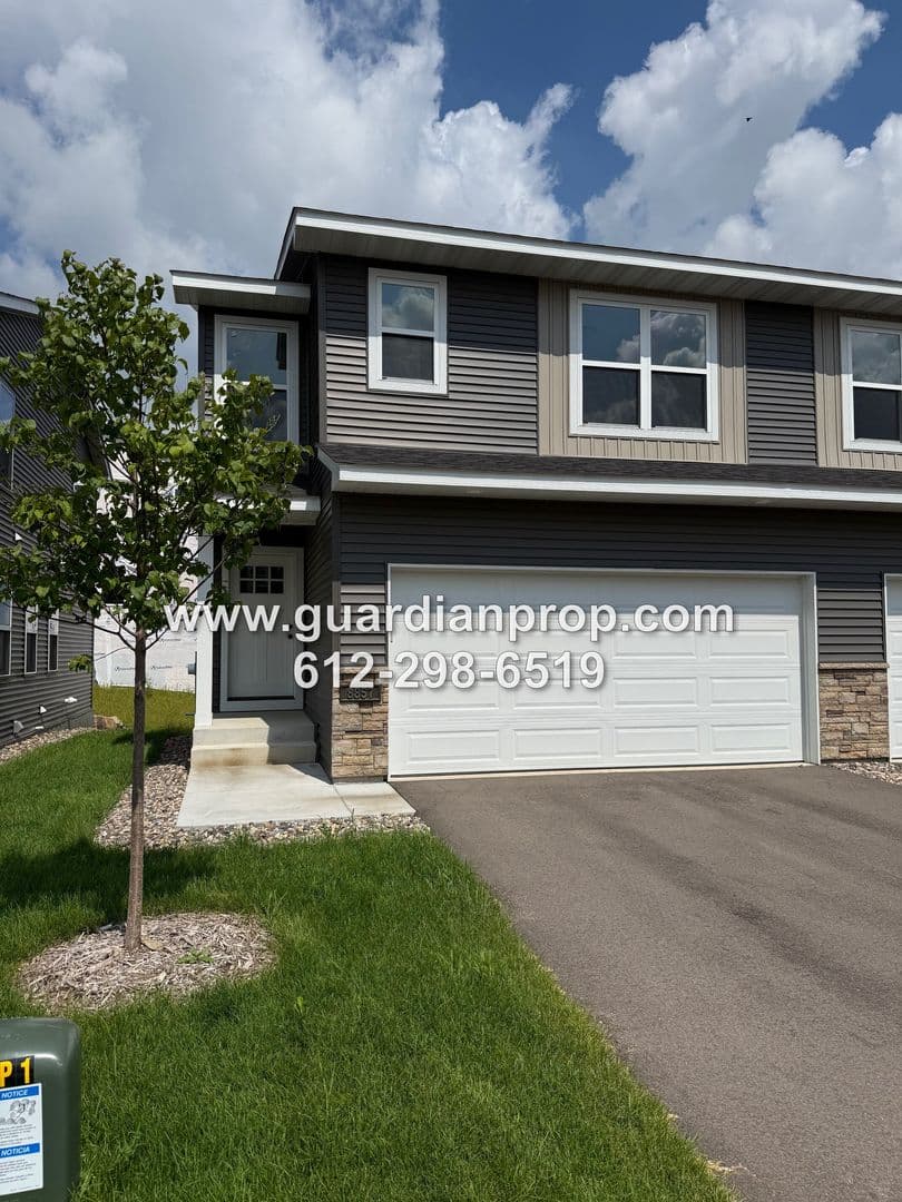 Woodbury Townhome: 8857 Granite Court
