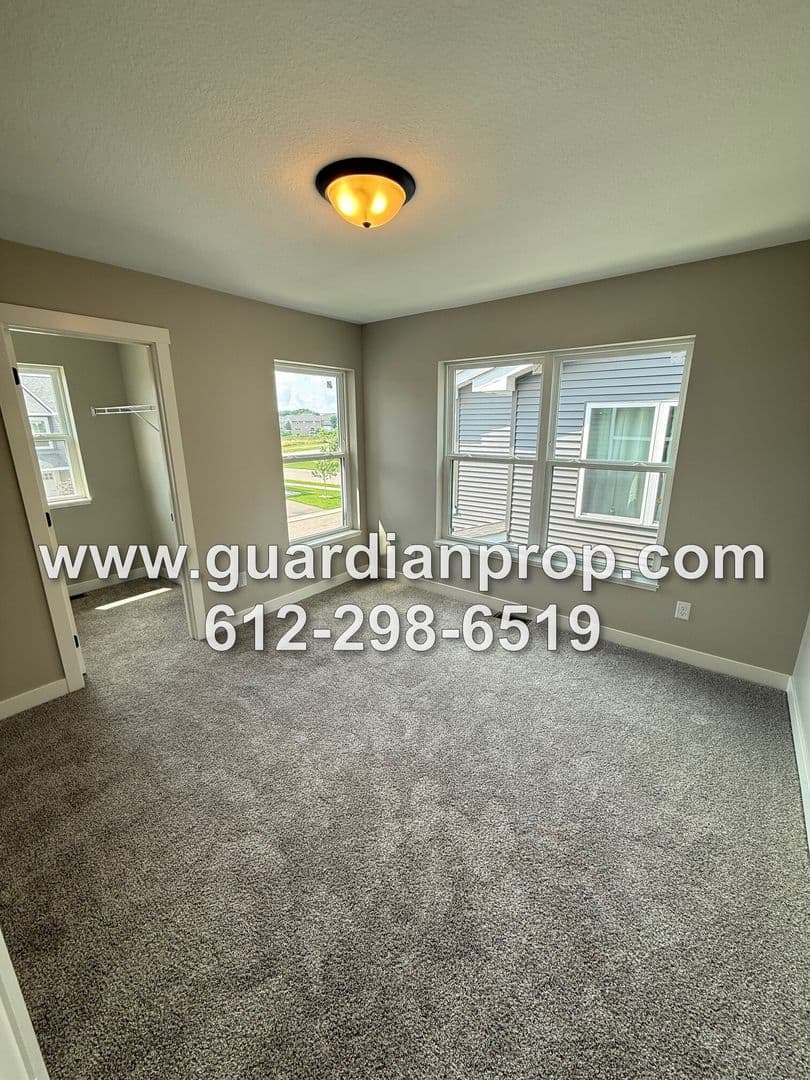 Woodbury Townhome: 8857 Granite Court