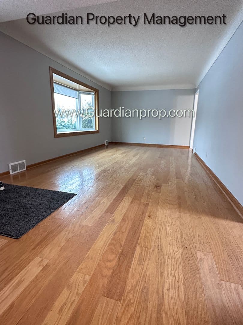 Richfield House: 7415 Chicago Avenue S
