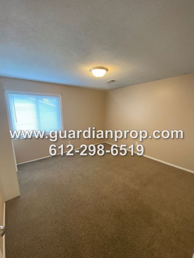 Forest Lake Apartment: 1006 12th Street SW