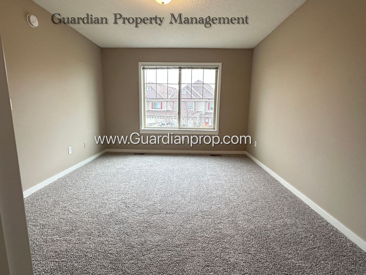 Brooklyn Park Townhome: 9943 Vera Cruz Lane N