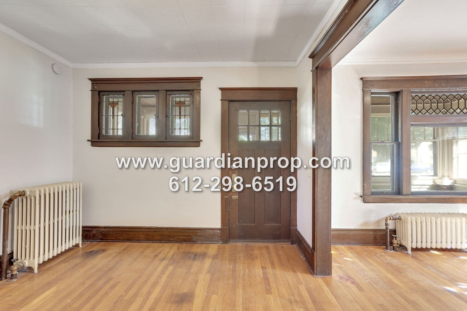 St. Paul House: 1612 Minnehaha Ave W